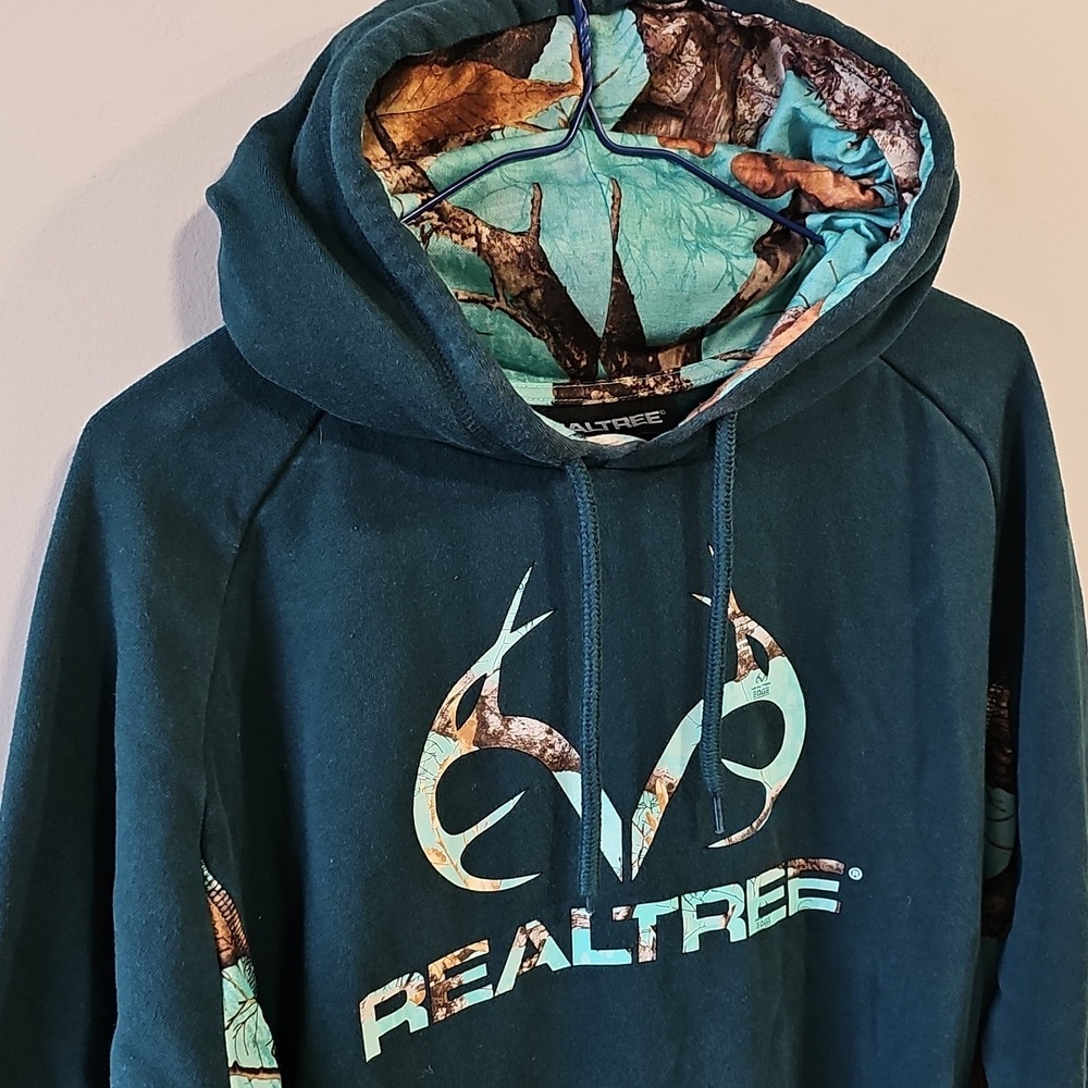 Realtree MediumTeal and Camo Logo Pullover Hoodie - Picture 2 of 6